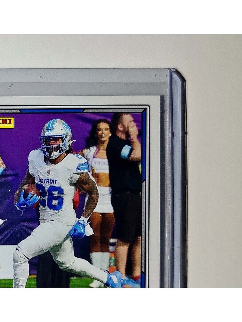 Jahmyr Gibbs 2025 Panini NFL #54 Sticker Card Detroit Lions - Picture 4 of 6
